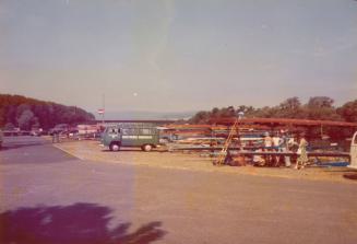 Juni 1976: Regatta im Industriehafen, Sattelplatz auf der Auspitze