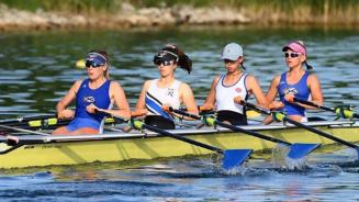 Bronze für Josefine Günther (2.v.r.) im Lgw-D-Vierer in Rgm m Koblenz und Limburg